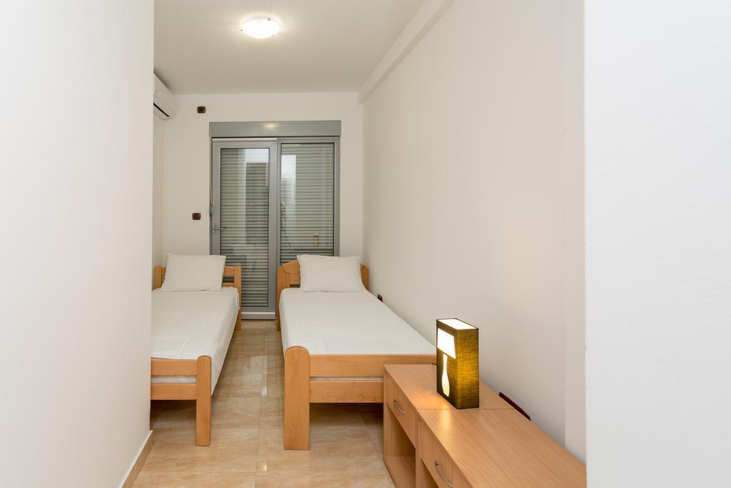 Adriatic Raf Apartments ブドヴァ エクステリア 写真